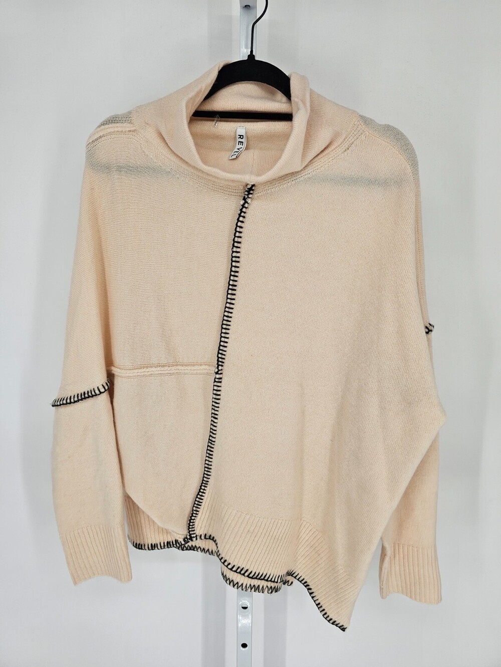 Revel Women's Sz M Asymmetrical Contrast Stitch Turtleneck Sweater in cream